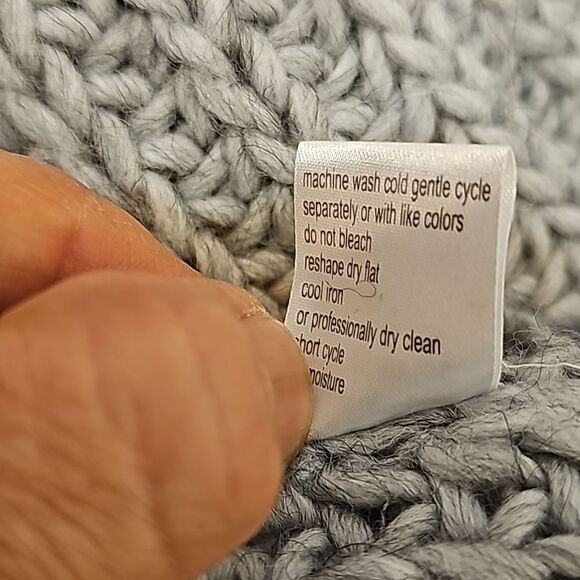 - Anthropologie Elsamanda gray Sweater one size - Picture 7 of 8